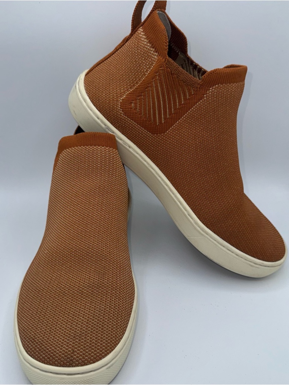 ROTHY'S Women's 6 Chelsea Fawn Sneaker Boots Knit Textile Pull On Shoes Comfy